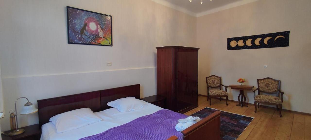 Tuta House Sighnaghi Hotell Exteriör bild